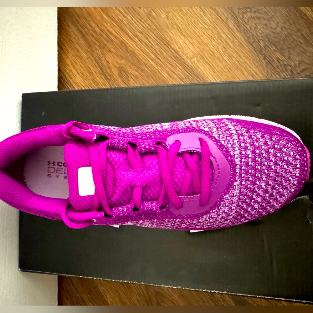 UnderArmour Women’s HOVR Intake 6 - Picture 5 of 6